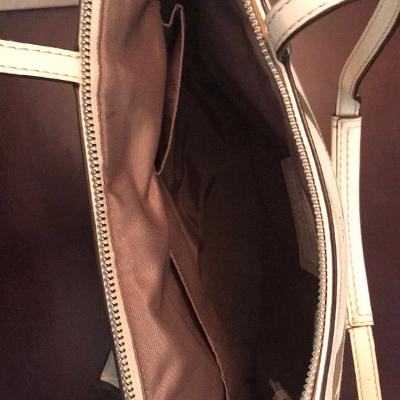 Coach purse - Picture 3 of 4